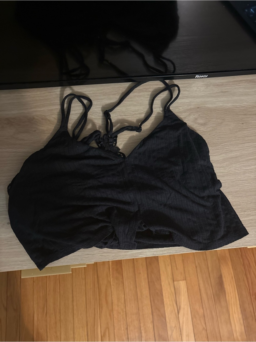 2-Pac Lace-Detail Top